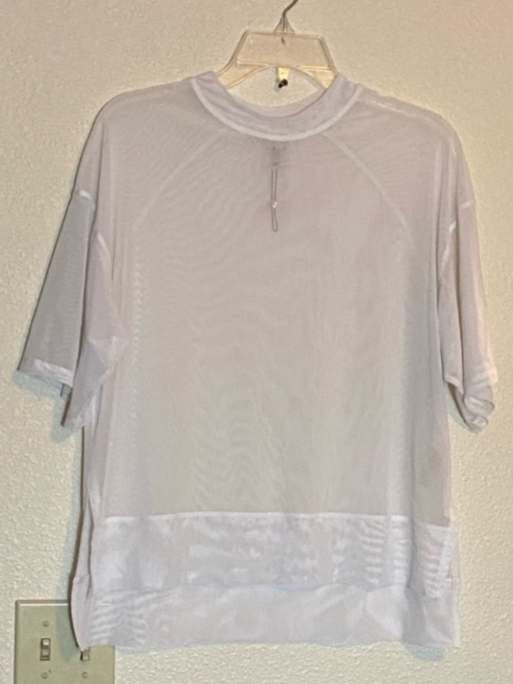 Alia Sheer White Short Sleeve Knit Top Size XS